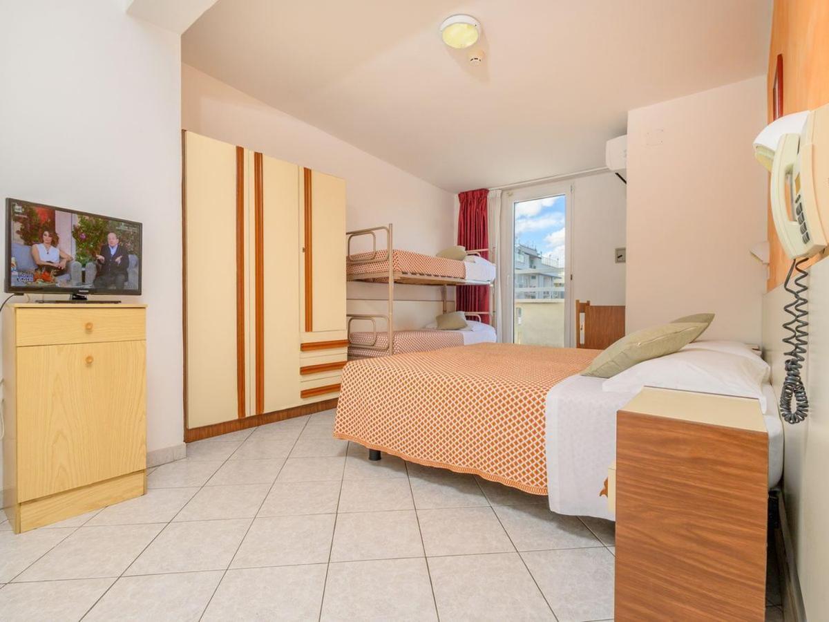 Hotel City มิซาโน อาดรีอาติโก ภายนอก รูปภาพ