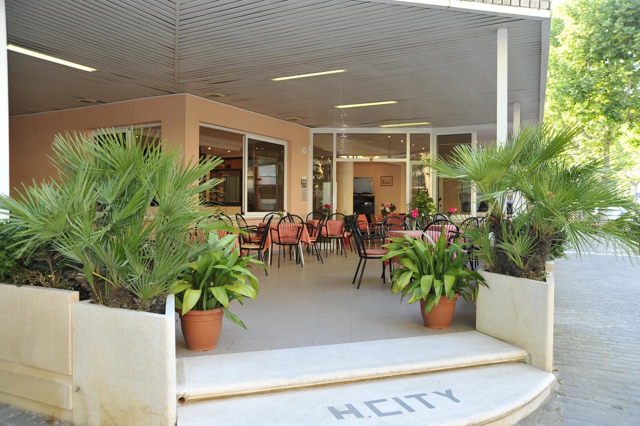 Hotel City มิซาโน อาดรีอาติโก ภายนอก รูปภาพ